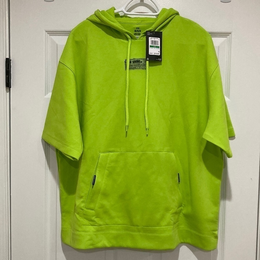 Men’s Under Armour hoodie